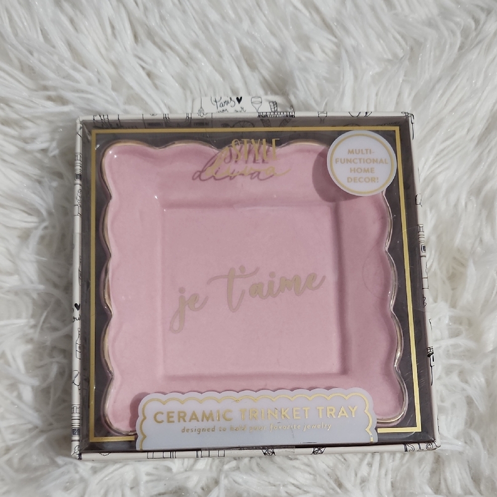Style Diva Ceramic Trinket Tray Brand New Pink Ceramic Trinket Tray